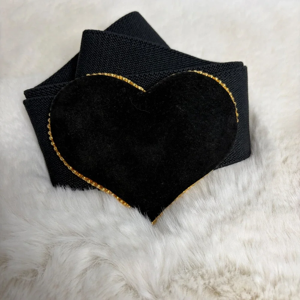 Vintage Style Black Elastic Cinch Belt Gold Beaded Velvet Heart Buckle 26 Inch
